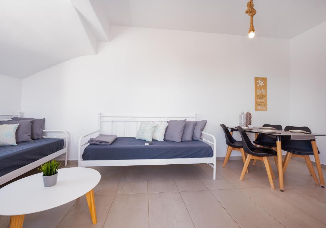 Anzuelo Apartments Megalochori  Dış mekan fotoğraf